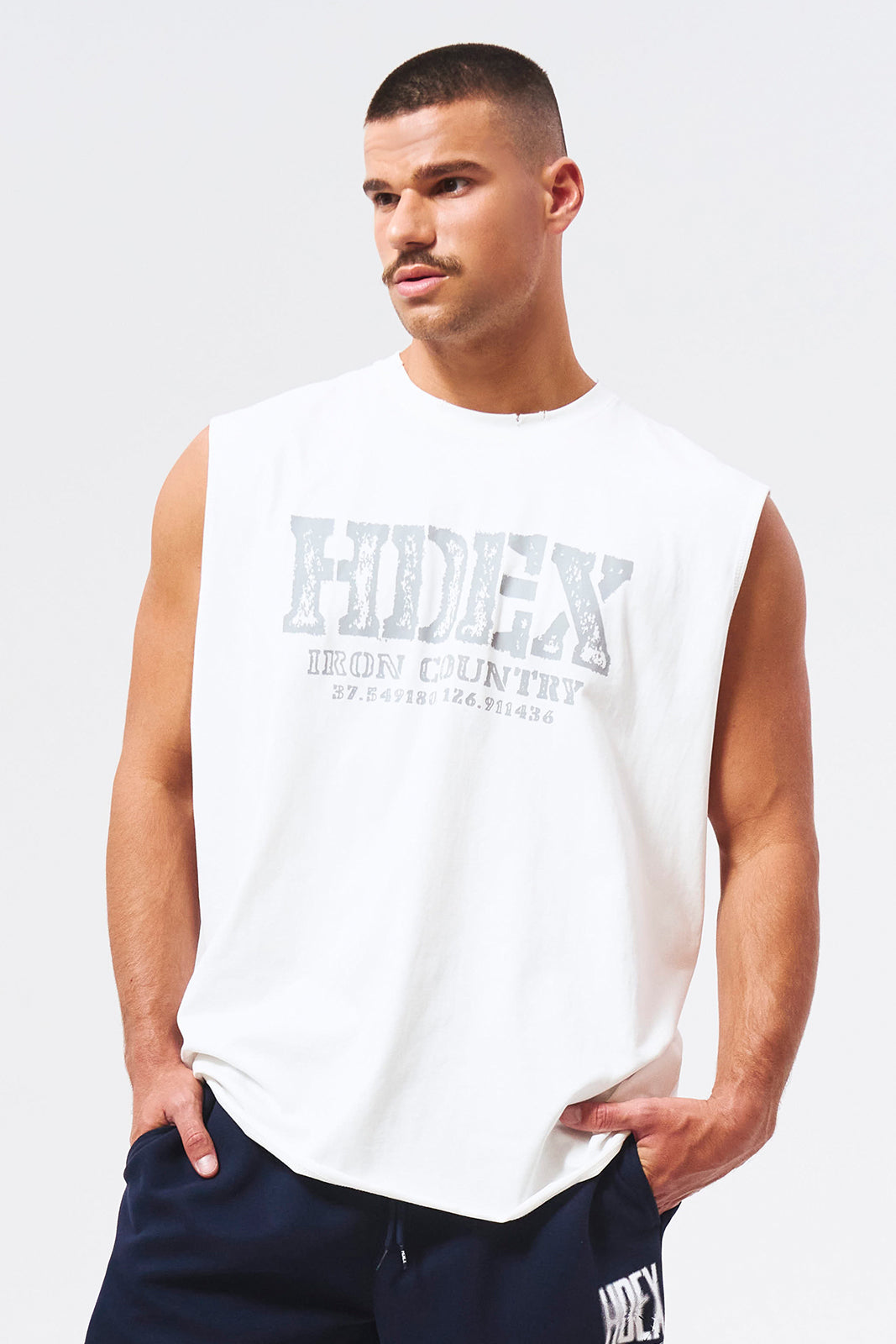 HDEX Baju Korea Olahraga Breaking Damage Sleeveless White Pria Fitness