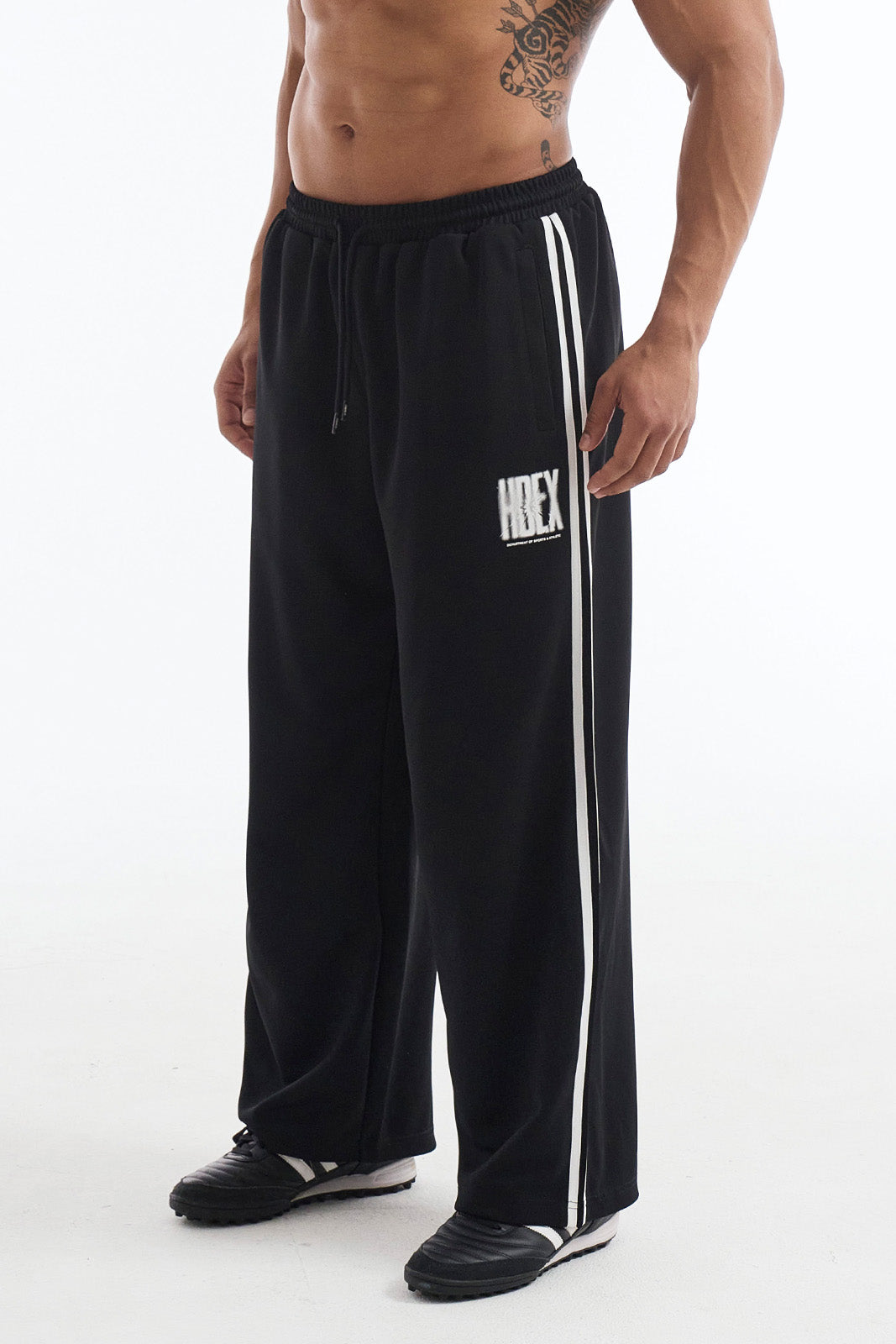 HDEX Celana Korea Olahraga Crack Printed Track Pants Black Pria Fitness