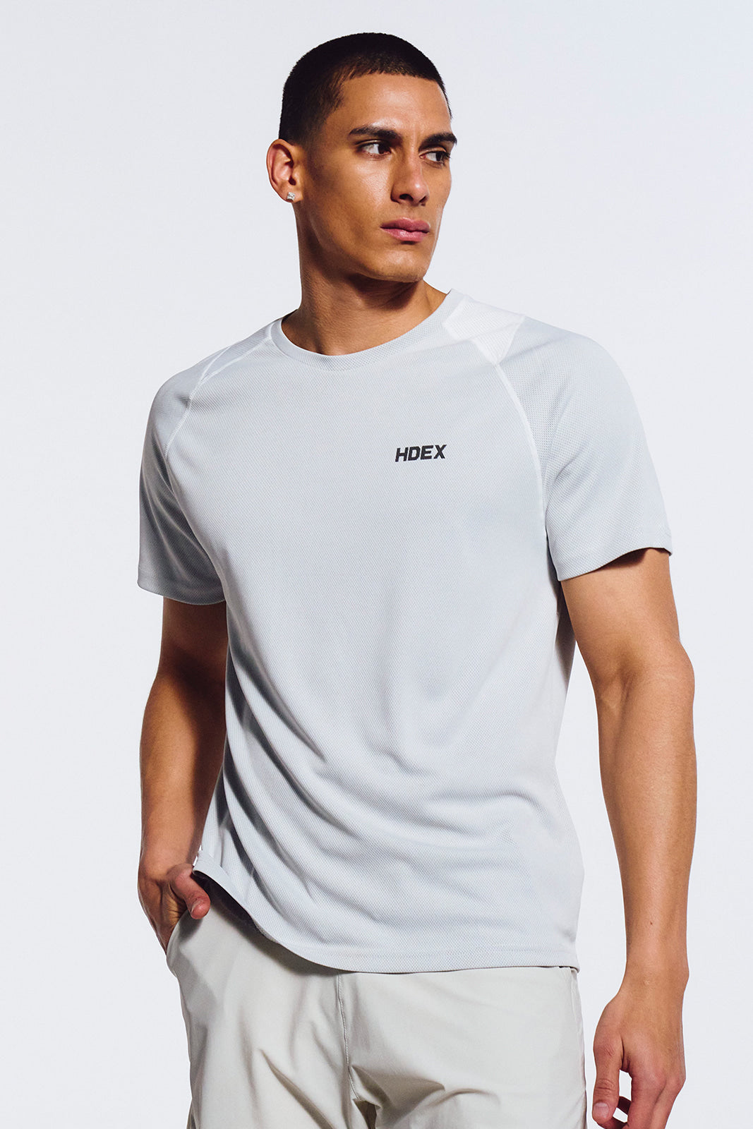 HDEX Baju Korea Olahraga Assist Textured Short Sleeve White Pria Fitness
