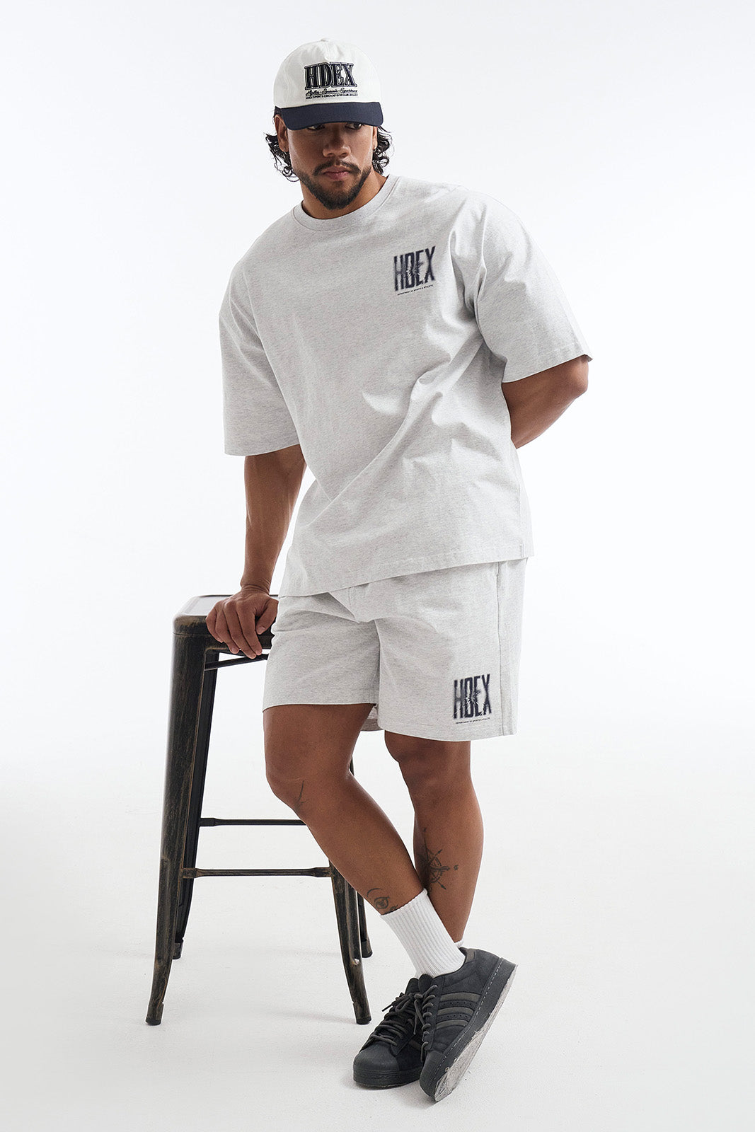 HDEX Celana Korea Olahraga Crack Printed Shorts Melange White Pria Fitness