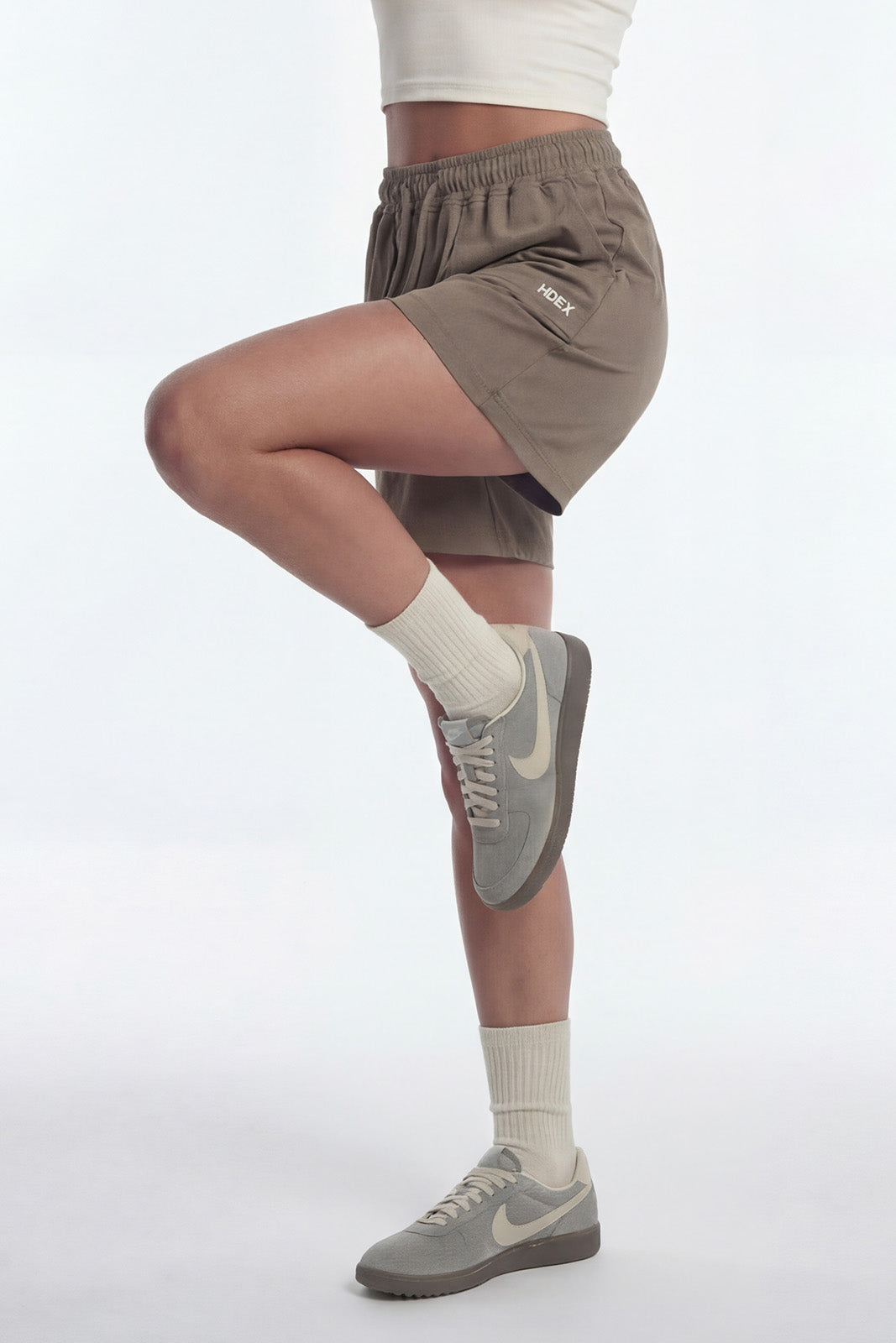 HDEX Celana Korea Olahraga EZ Deft Performance Shorts W Taupe Wanita Fitness