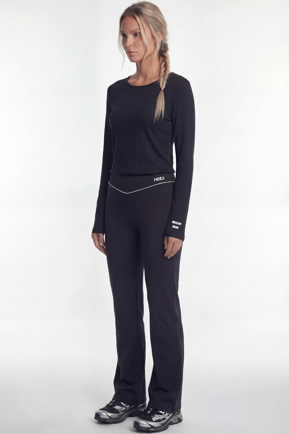 HDEX Baju Korea Olahraga Essential Modal 2 Label Long Sleeve Black Wanita Fitness