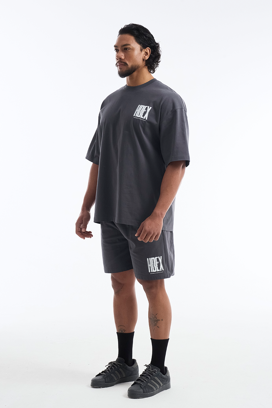 HDEX Baju Korea Olahraga Crack Printed Short Sleeve Charcoal Pria Fitness